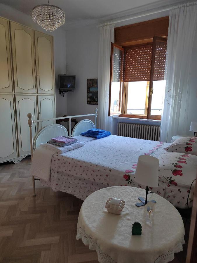 B&B La Finestra Sul Mare Рипатрансоне Экстерьер фото